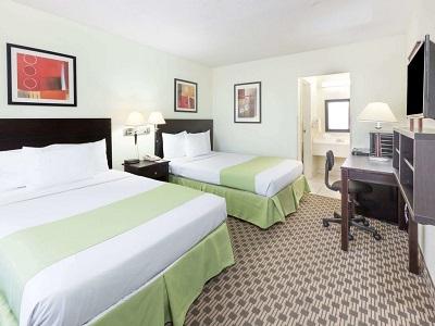 Days Inn By Wyndham Dallas Irving Ngoại thất bức ảnh
