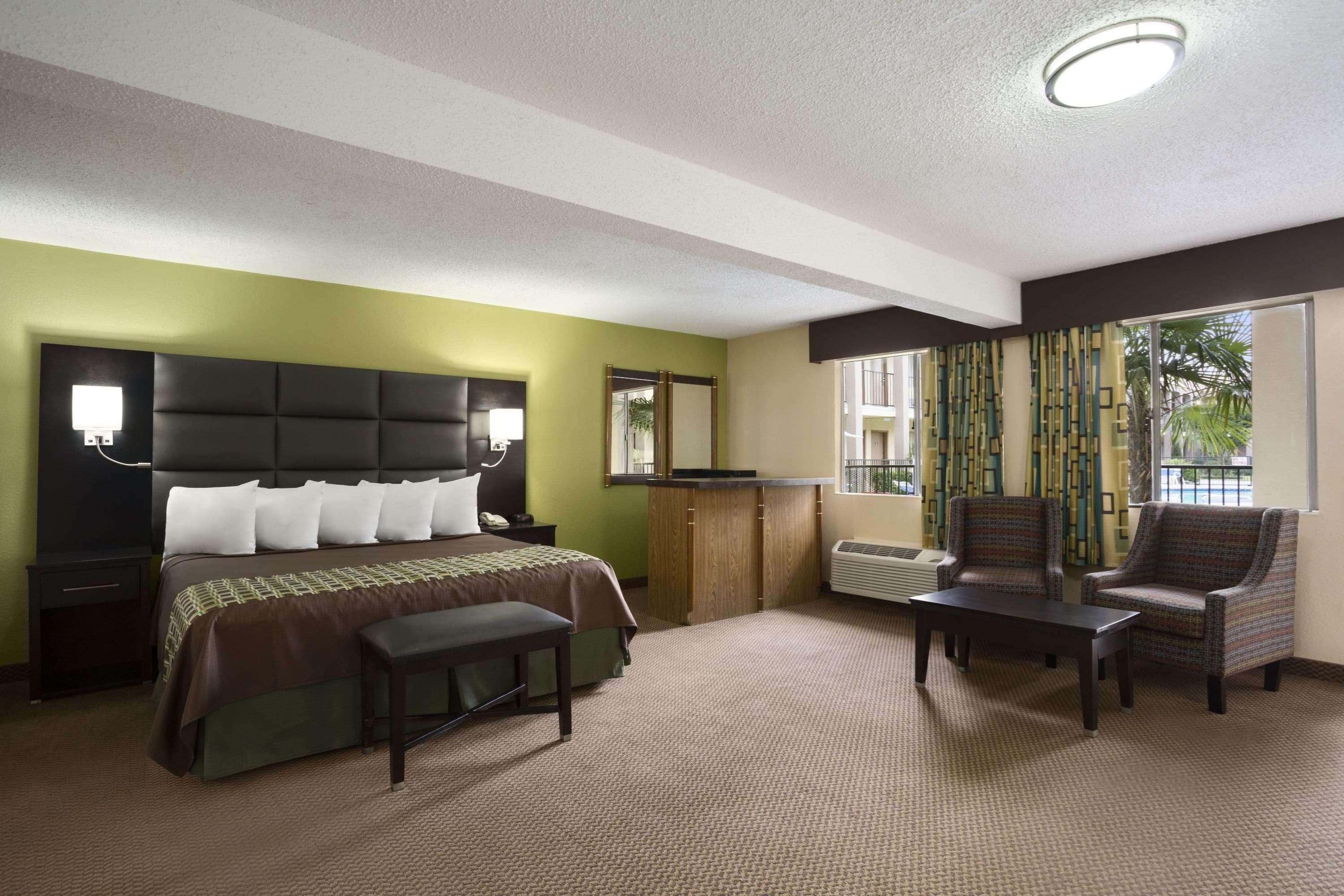 Days Inn By Wyndham Dallas Irving Ngoại thất bức ảnh