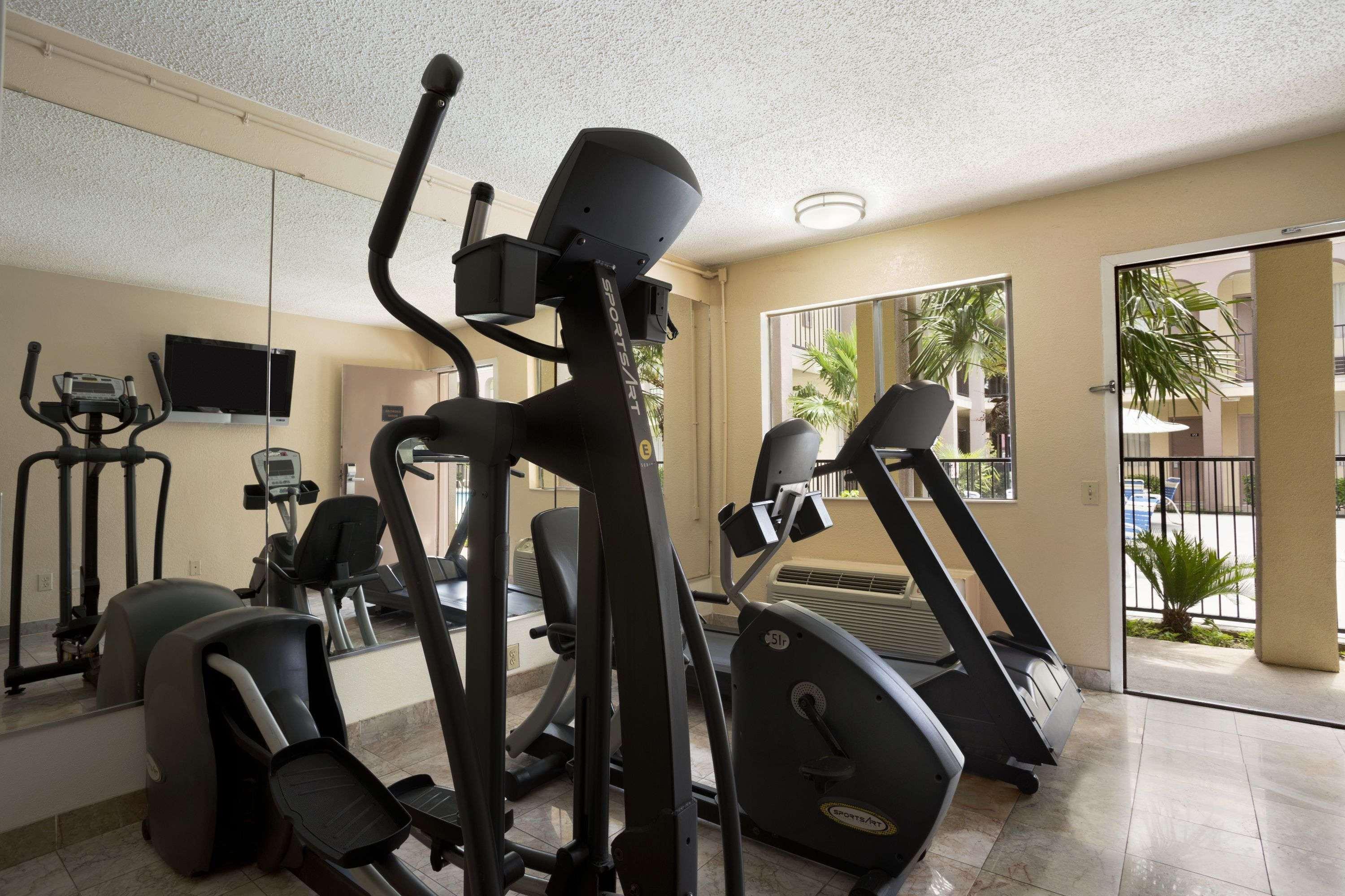 Days Inn By Wyndham Dallas Irving Ngoại thất bức ảnh
