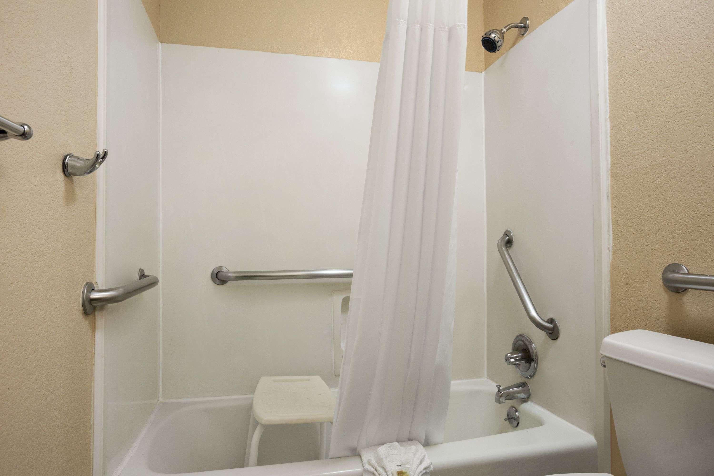 Days Inn By Wyndham Dallas Irving Ngoại thất bức ảnh